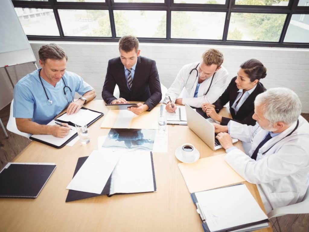 7 Mistakes Professionals Make in Divorce The Abrams Law Firm, LLC